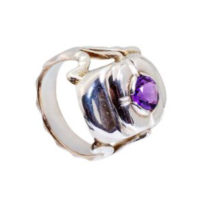 Silber Ring mit Amethyst im Rundschliff