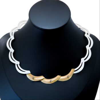 Modernes Collier aus 925er Sterlingsilber – teilvergoldet mit Zirkonbesatz