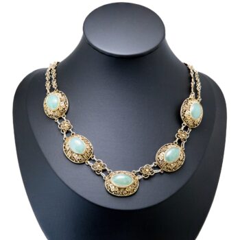 Collier aus vergoldetem Silber mit echter Jade – handgefertigt in China