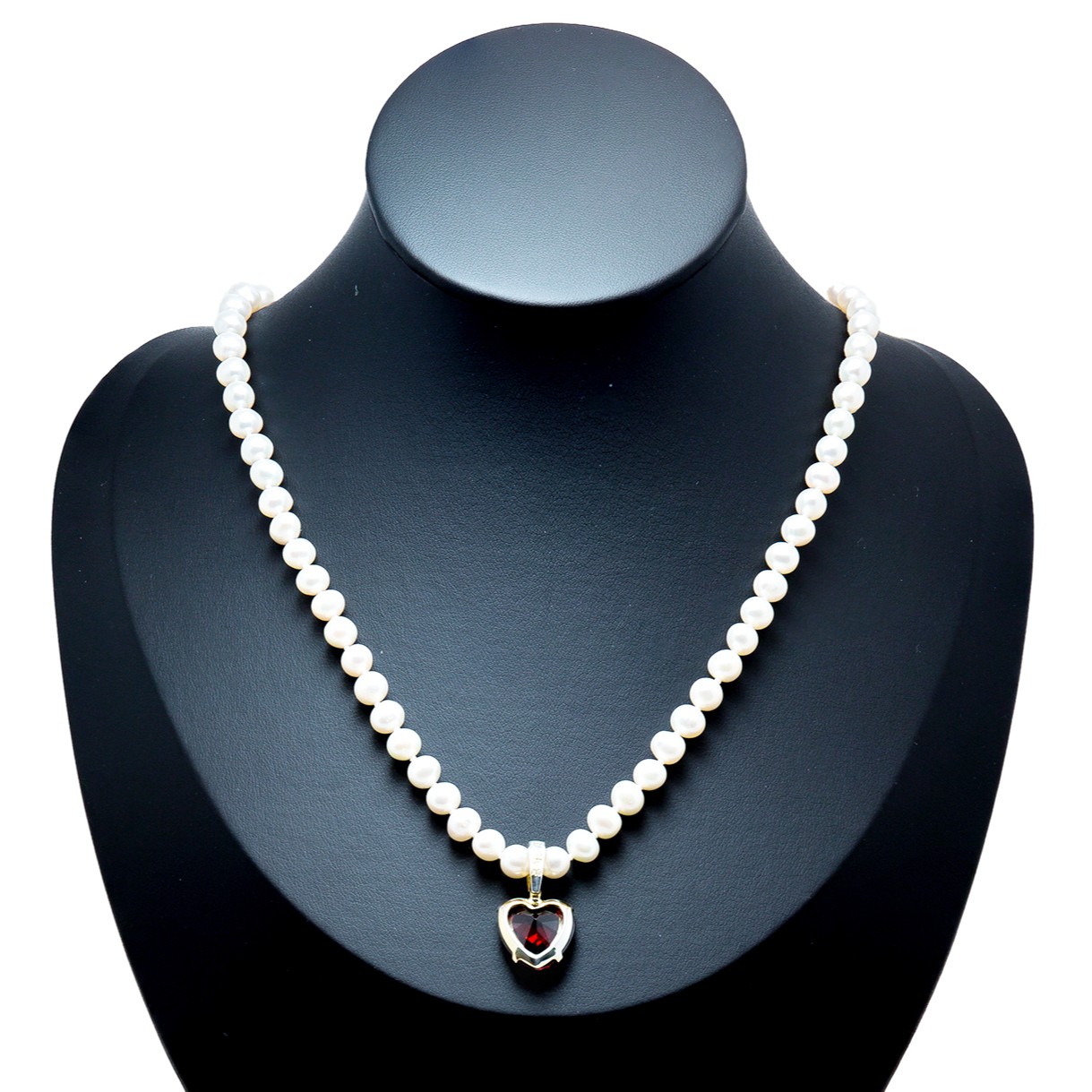 Romantische Perlenkette mit rotem Herzanhänger 925er Silber vergoldet