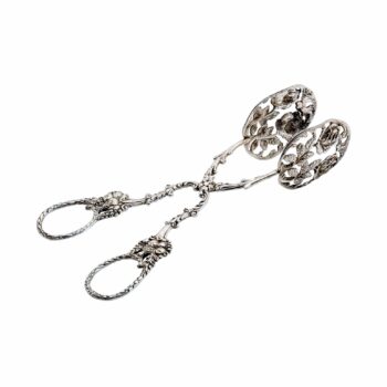 Kunstvoll gearbeitete Gebäckzange mit Rosenmotiven aus 830er Silber
