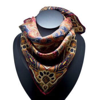 Exquisites Seidentuch von Nina Ricci