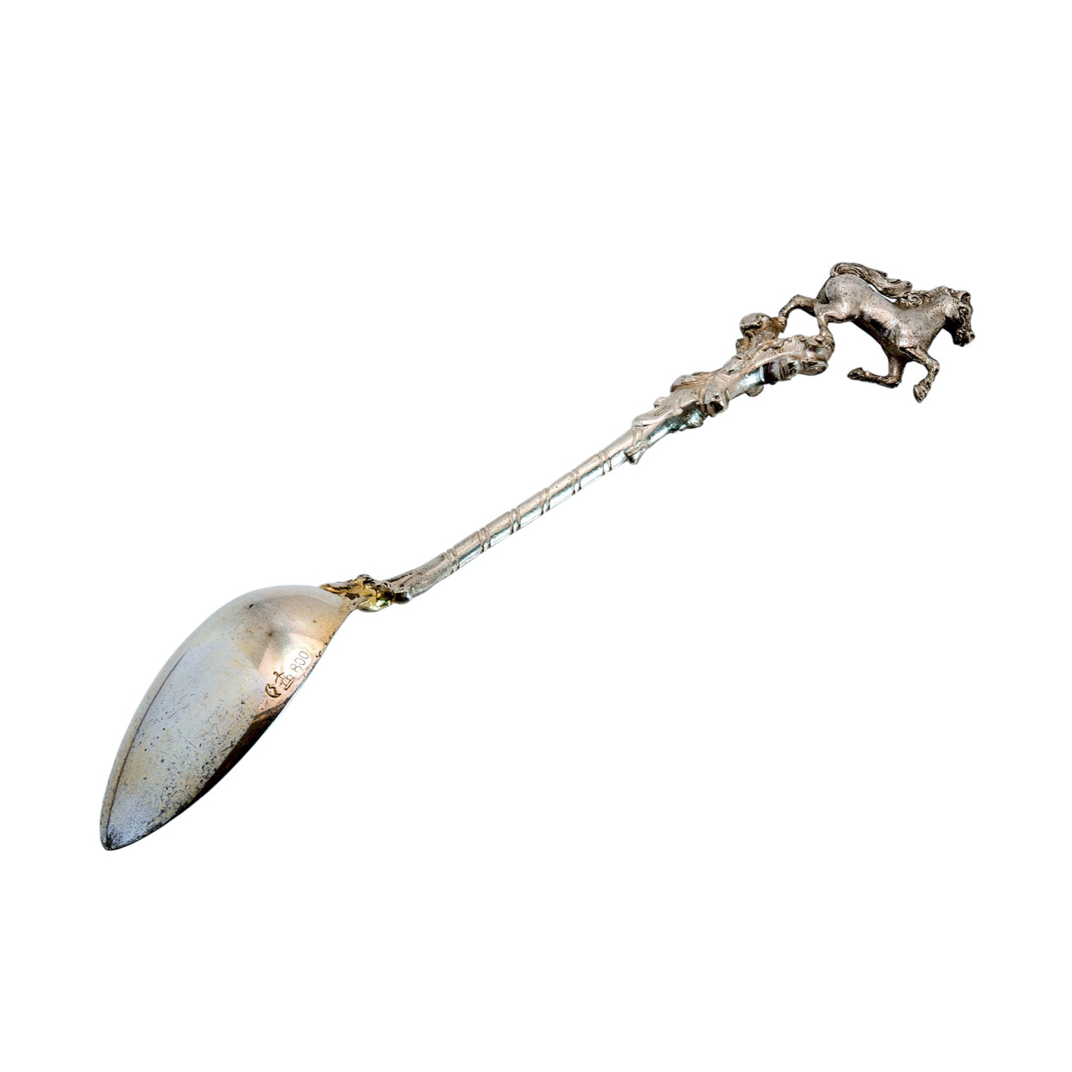 Silberlöffel mit plastischem Pferdemotiv