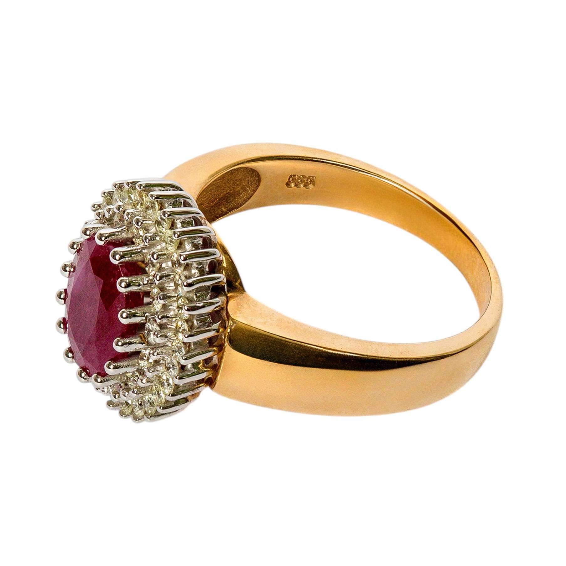 Exklusiver Entourage 3,0ct Rubinring mit Diamanten 14kt 585 Gelbgold